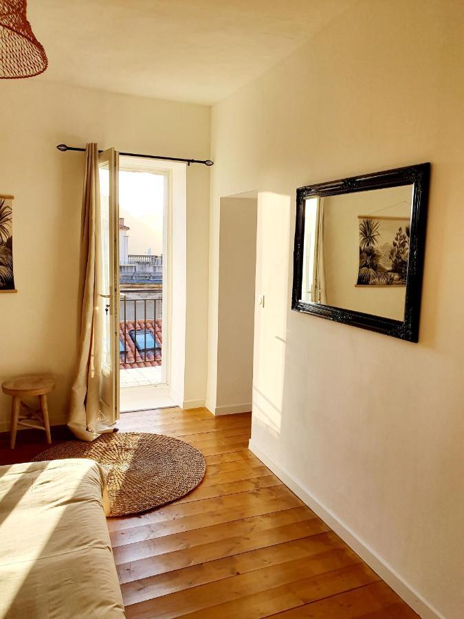 Appartement Au Coeur De Sartene Екстериор снимка